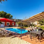 Holiday home Gorgeous Home In Pula Pula