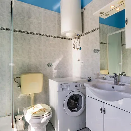 Beautiful Home In Pula With Wifi Pula
