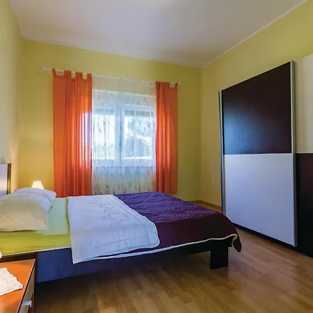 Holiday home Beautiful Home In Pula With Wifi