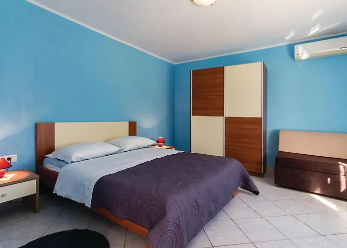 Tatil Evi Beautiful In With Wifi Pula