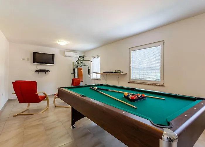 Holiday home Beautiful Home In Pula With Wifi *