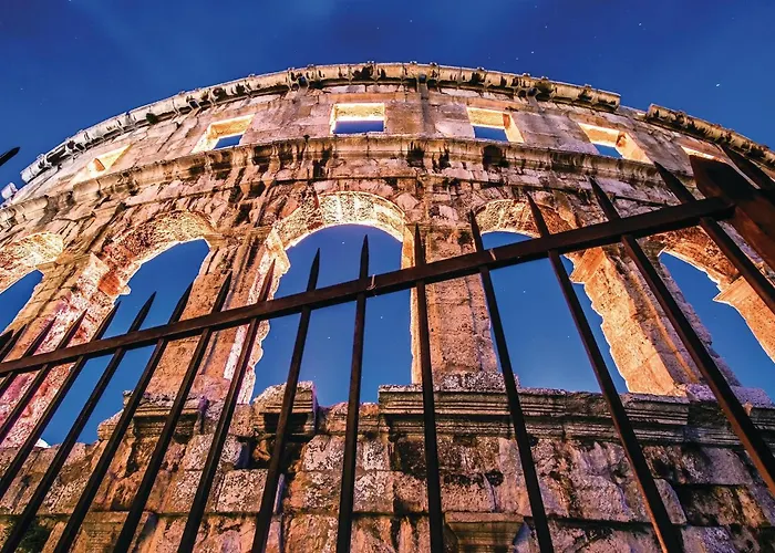 Beautiful Home In Pula With Wifi